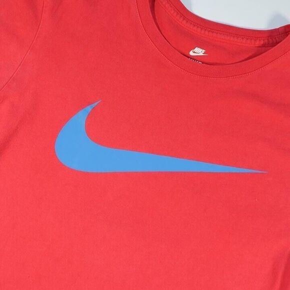 Vintage Nike Tee | Size : XL | PreOwned Excellent Condition - Picture 2 of 2